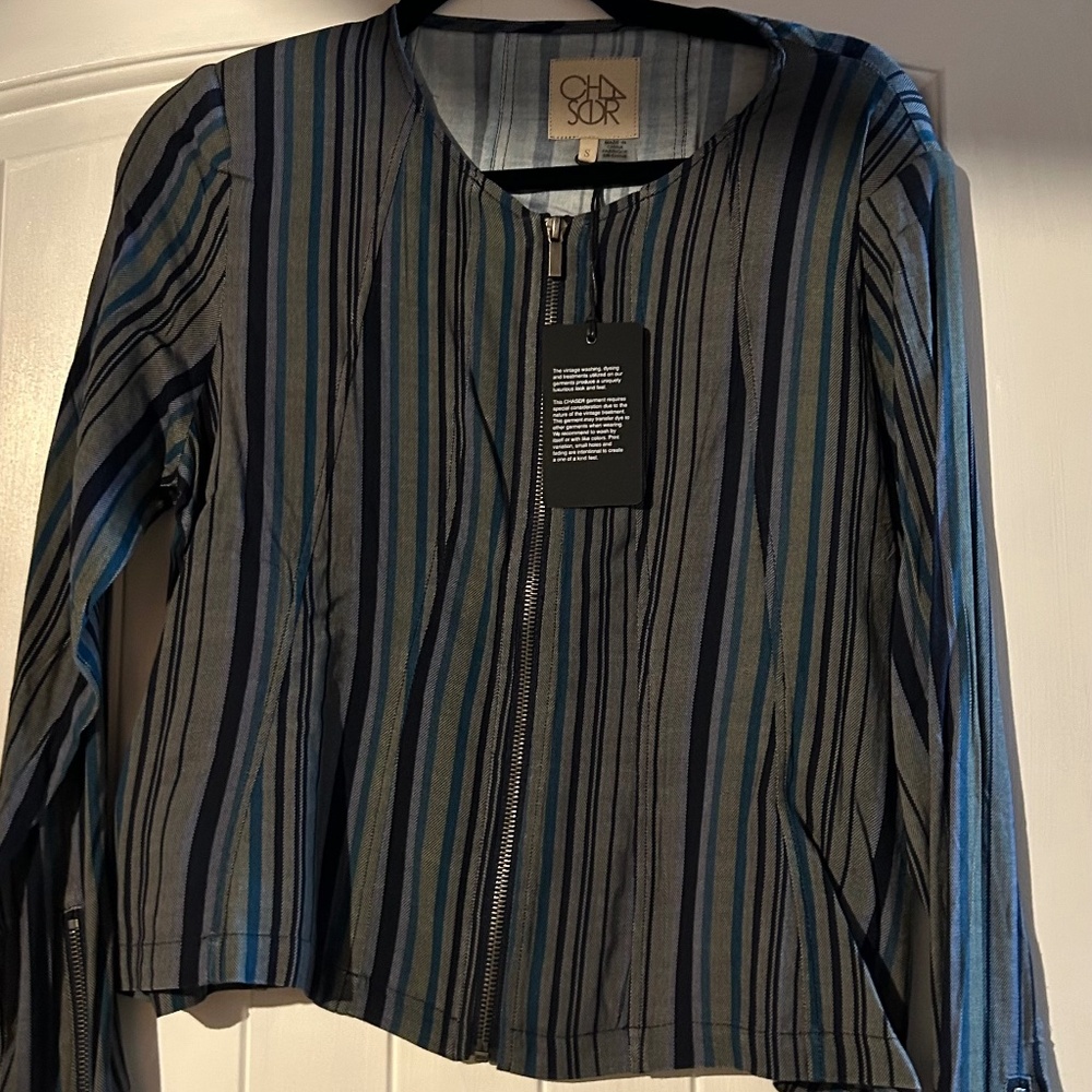 NWT Chaser Striped Cropped Jacket Full Zip Small